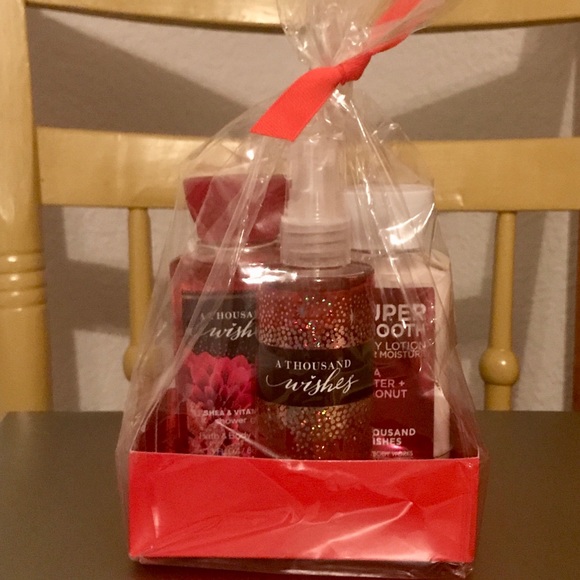 Bath & Body Works Other - 🌸 Bath & Body Works “A Thousand Wishes”